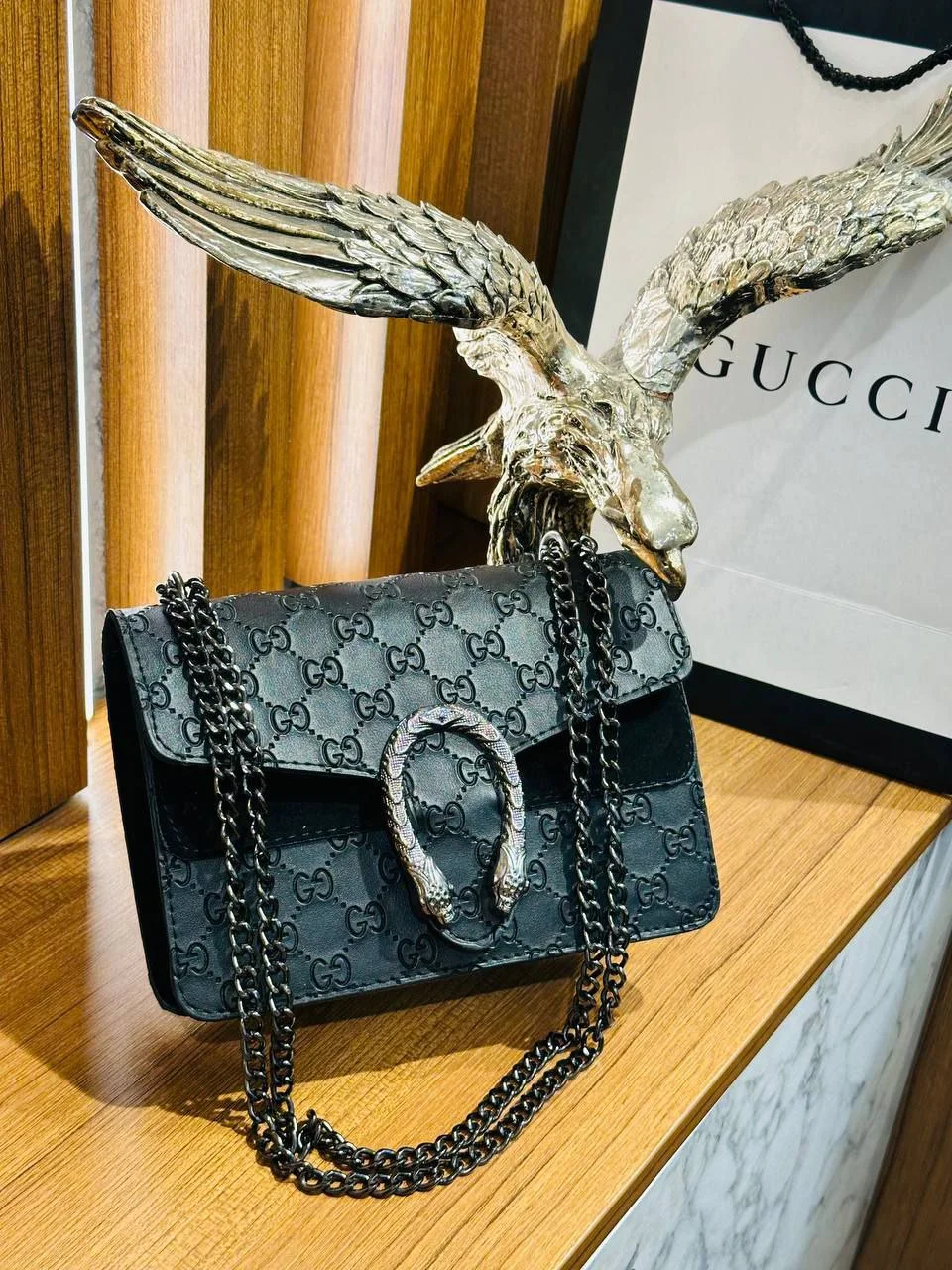 Gucci shoulder bag
